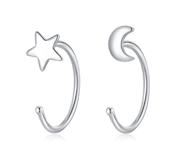 Arete Doble Piercing simulador estrella y luna